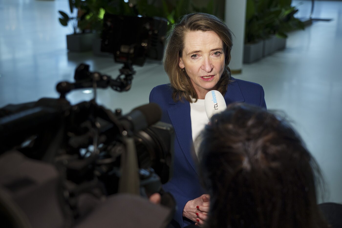 Discussie Hamer-Leeflang: Bruins En NPO Toezichthouder In Overleg Discussie Hamer-Leeflang: Bruins En NPO Toezichthouder In Overleg