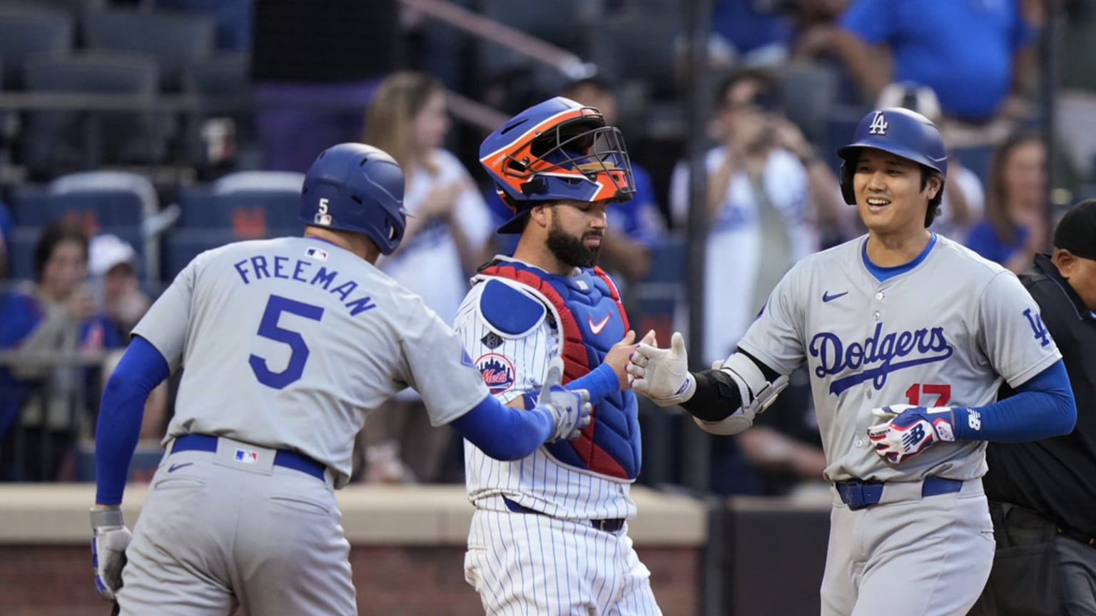 Dodgers Lose Heartbreaker In High-Scoring 11-10 Game Dodgers Lose Heartbreaker In High-Scoring 11-10 Game