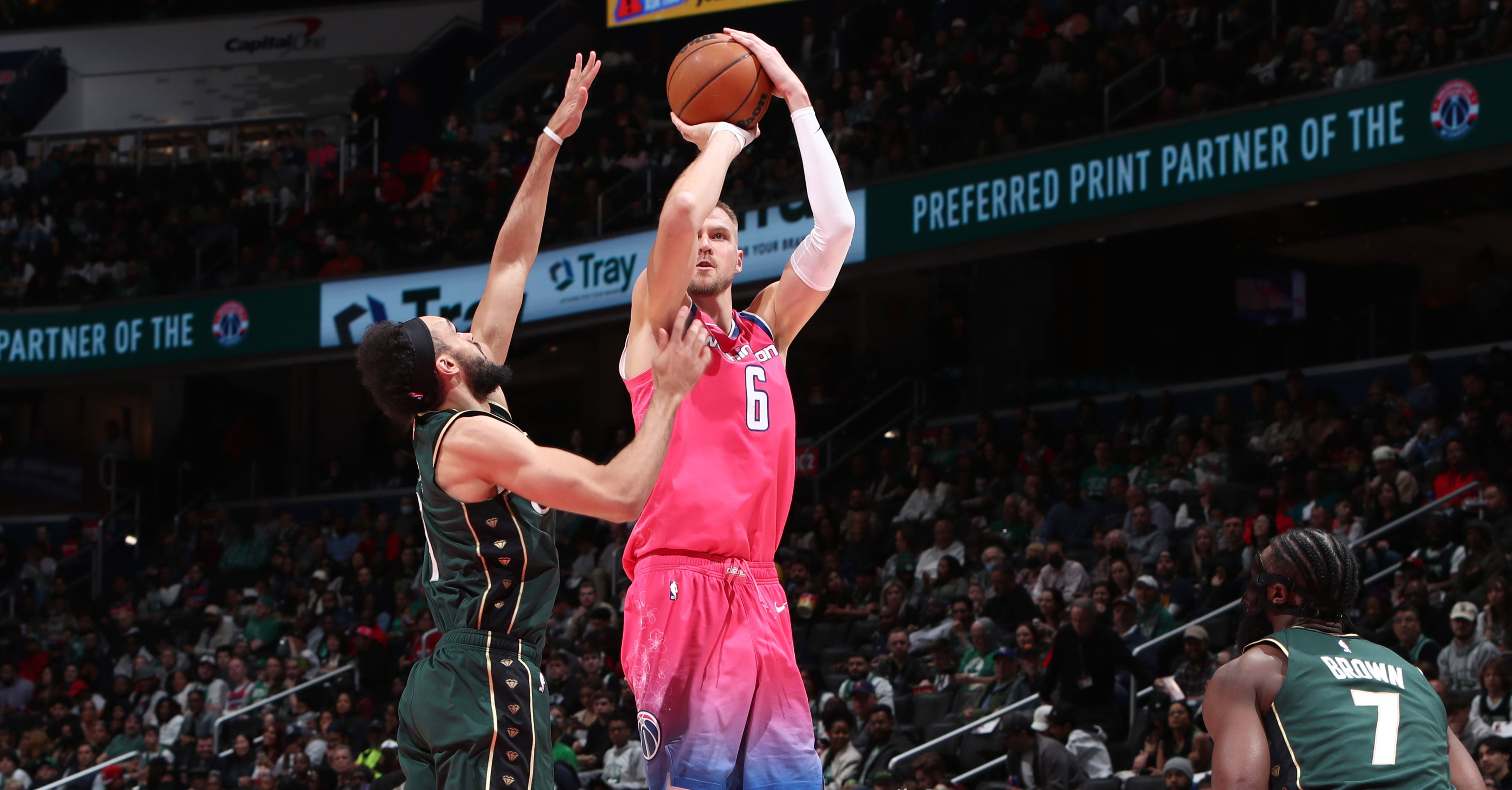 Double 40-Point Performances: A Historic Night For The Boston Celtics Double 40-Point Performances: A Historic Night For The Boston Celtics