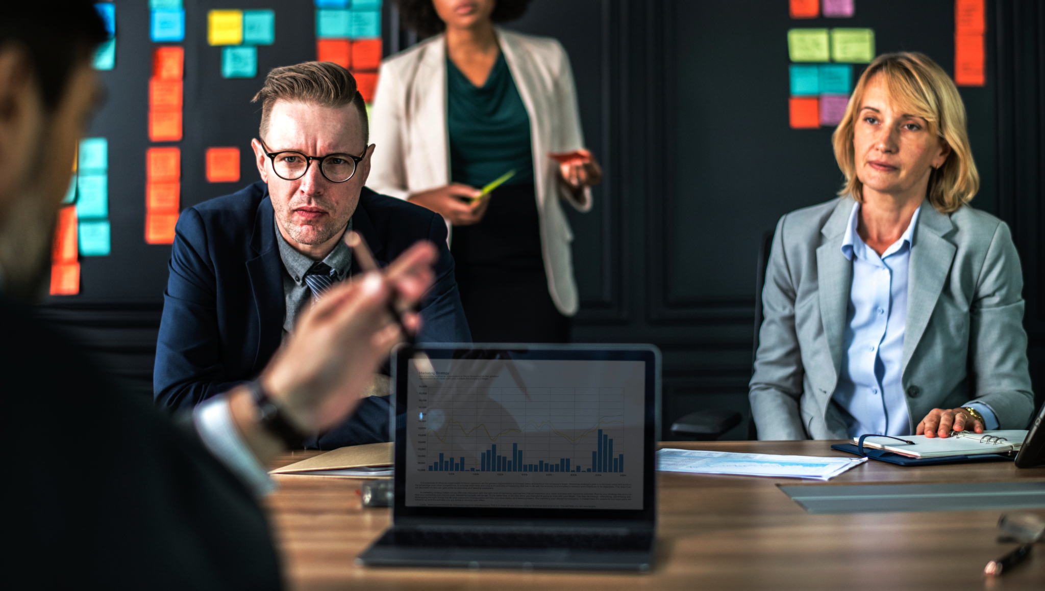 Dragon's Den: Analyzing Successful Pitches And Avoiding Common Mistakes Dragon's Den: Analyzing Successful Pitches And Avoiding Common Mistakes