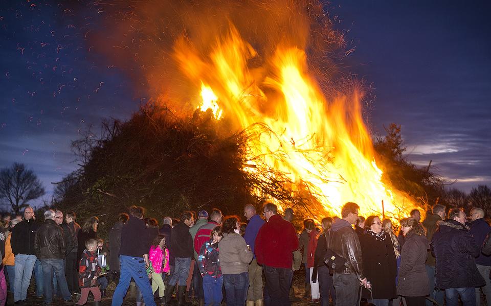 Droge Omstandigheden: Massale Annulering Paasvuren Drenthe