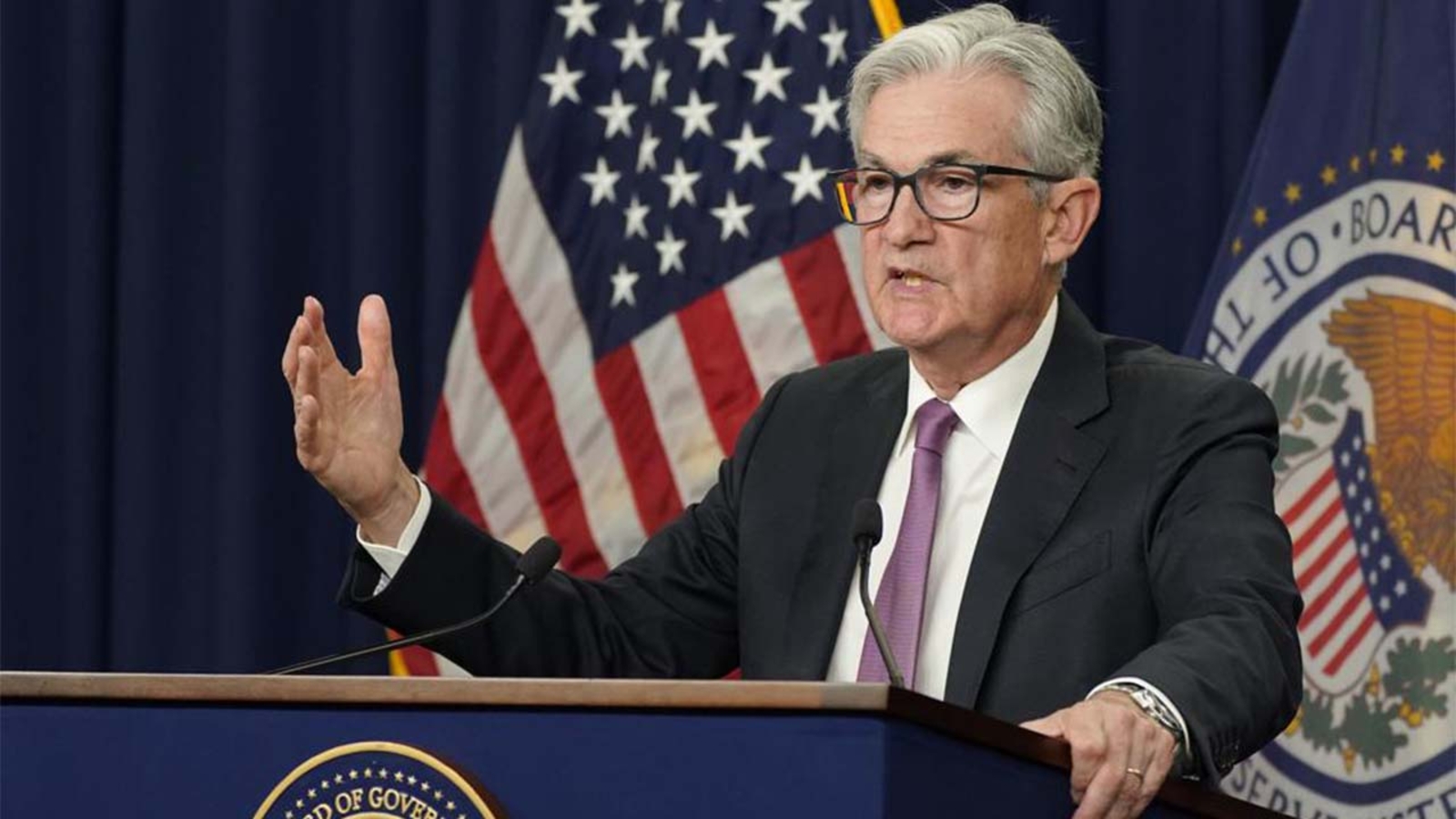 Economic Pressures Prompt Federal Reserve To Maintain Interest Rates Economic Pressures Prompt Federal Reserve To Maintain Interest Rates