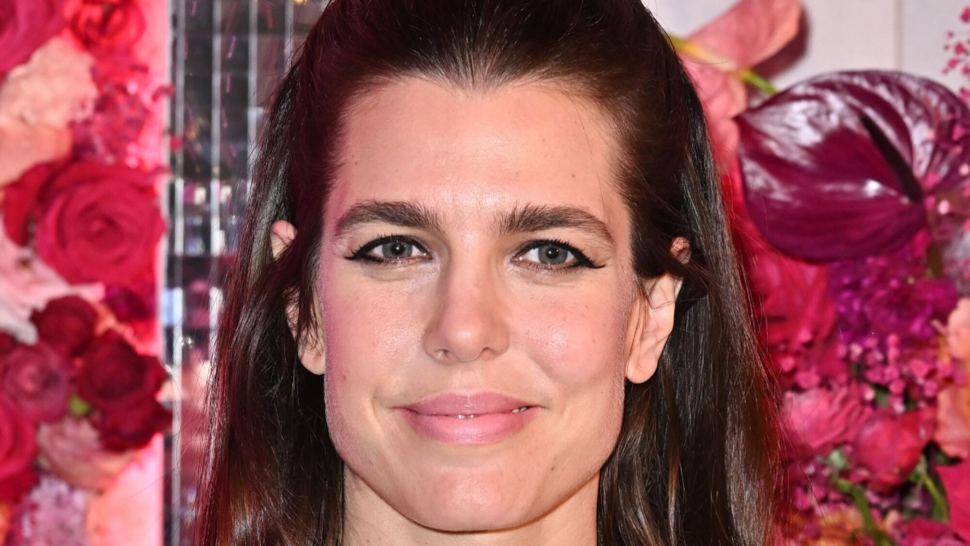 El Estilo En El Baile De La Rosa 2025: Carolina De Mónaco Y Alexandra De Hannover El Estilo En El Baile De La Rosa 2025: Carolina De Mónaco Y Alexandra De Hannover