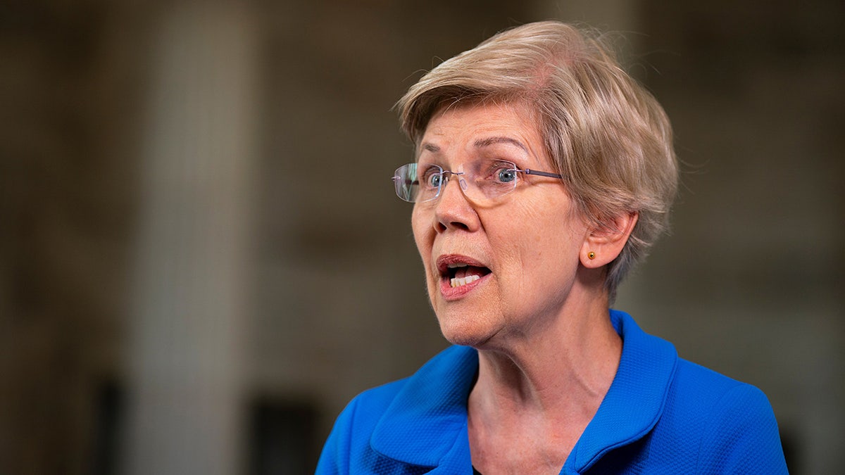 Elizabeth Warren And Joe Biden: A Discussion On Mental Fitness Elizabeth Warren And Joe Biden: A Discussion On Mental Fitness