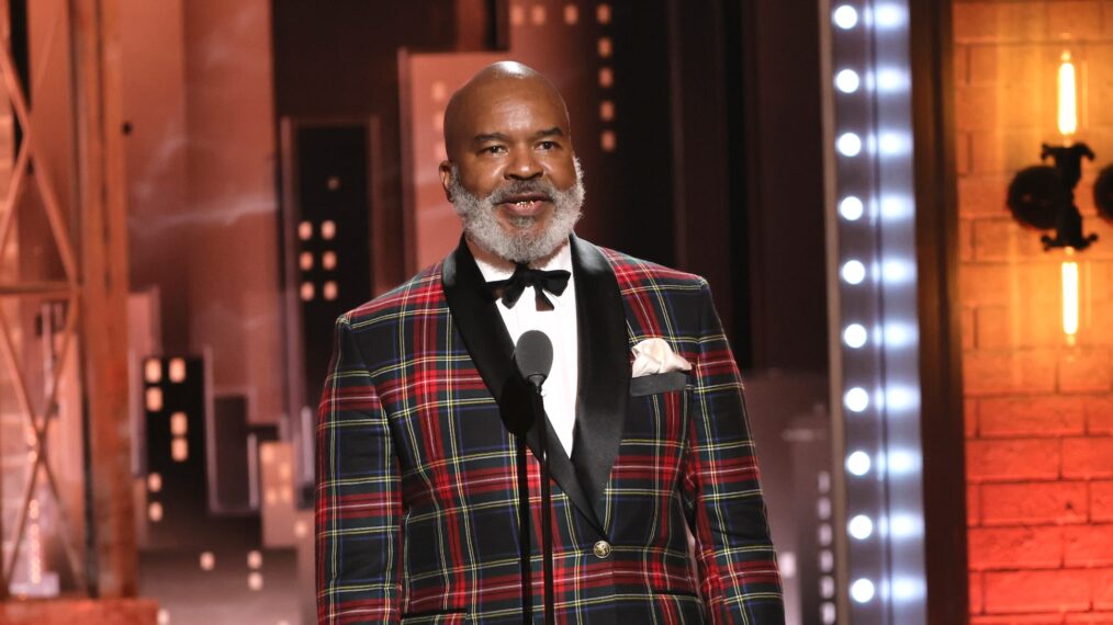 Elsbeth Sneak Peek: Questions Raised Regarding David Alan Grier Funeral Home Elsbeth Sneak Peek: Questions Raised Regarding David Alan Grier Funeral Home