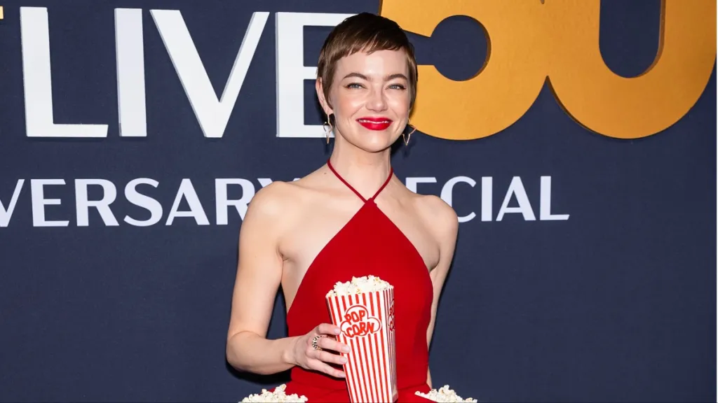 Emma Stone's Unique Dress At SNL's 50th: Pictures And Reactions Emma Stone's Unique Dress At SNL's 50th: Pictures And Reactions