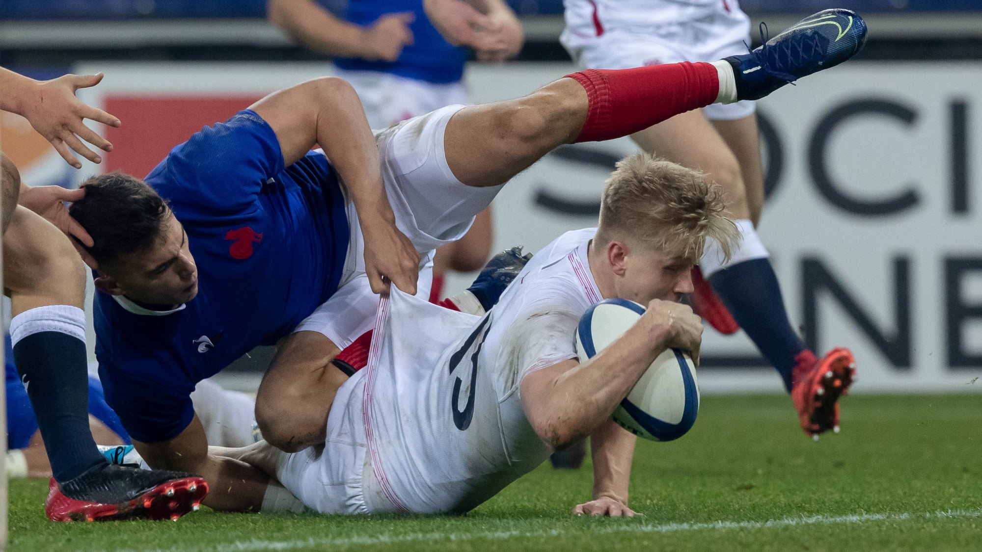 England's Dramatic Victory: A Late Show Against France England's Dramatic Victory: A Late Show Against France