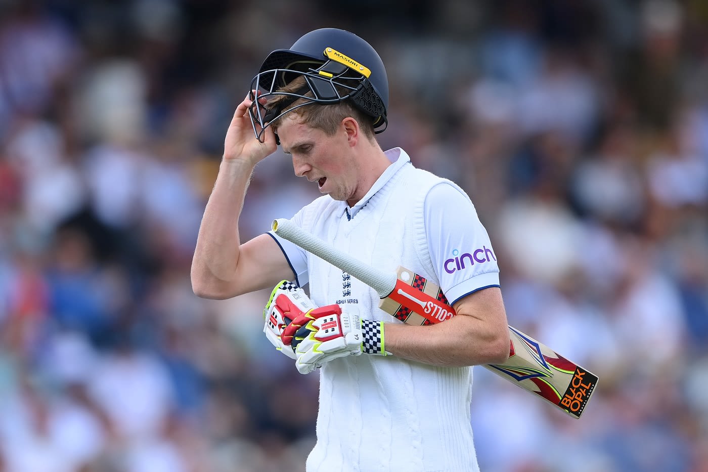 England's Unwavering Support For Zak Crawley Amidst Recent Struggles England's Unwavering Support For Zak Crawley Amidst Recent Struggles