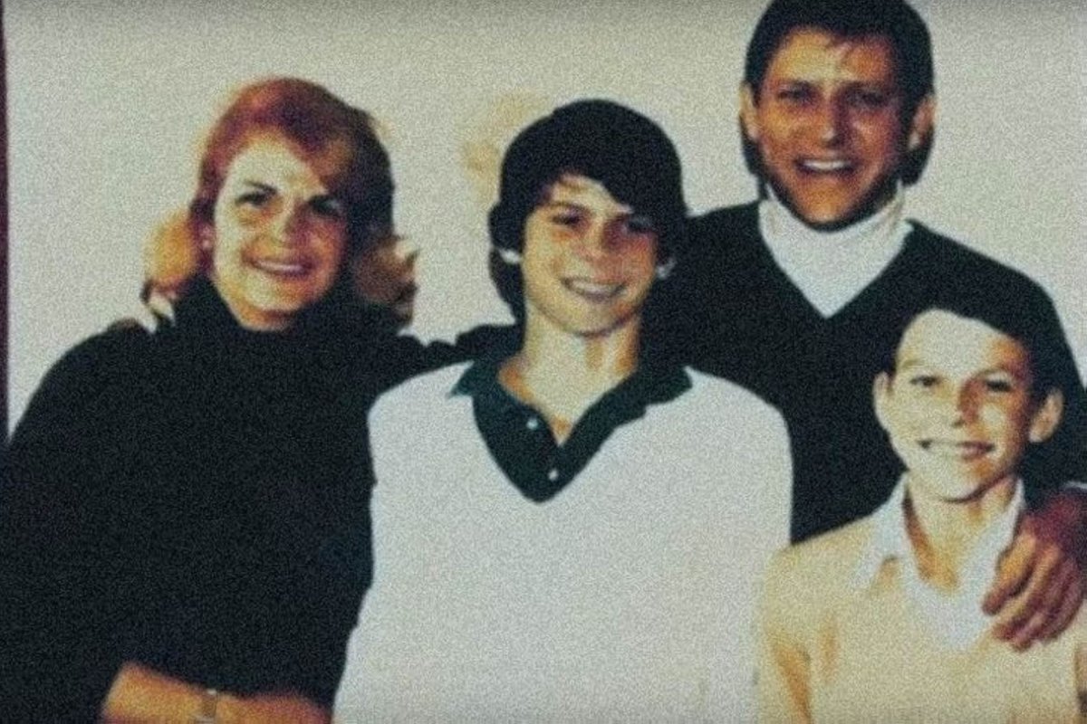 Erik And Lyle Menendez: Resentencing Hearing Approved