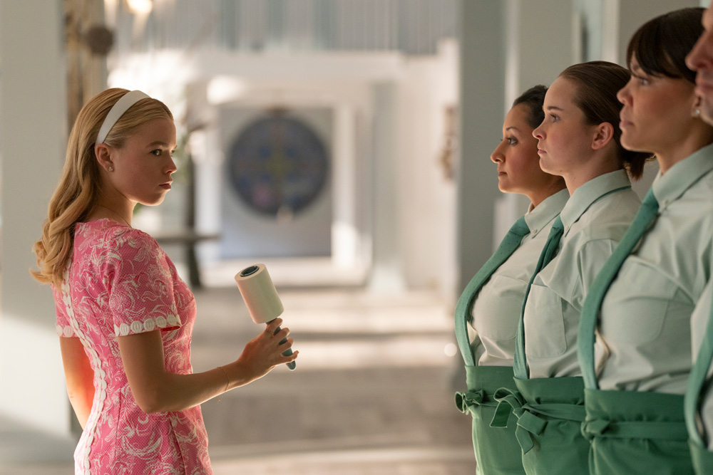 Escape The Toxicity: Milly Alcock And Meghann Fahy In Siren's First Trailer Escape The Toxicity: Milly Alcock And Meghann Fahy In Siren's First Trailer