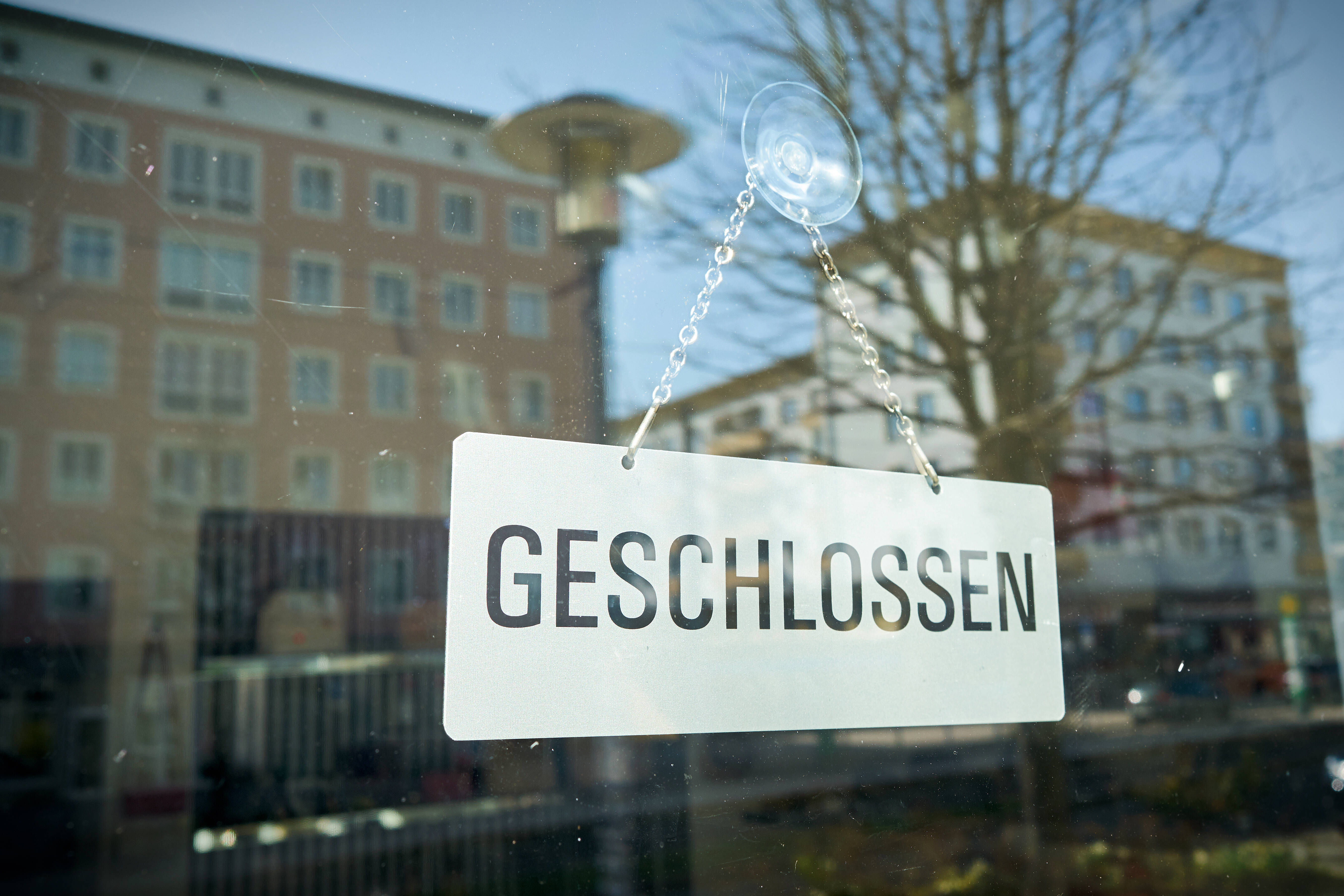 Essen: Shajee Traders An Der Schützenbahn Wegen Hygienemängeln Geschlossen Essen: Shajee Traders An Der Schützenbahn Wegen Hygienemängeln Geschlossen