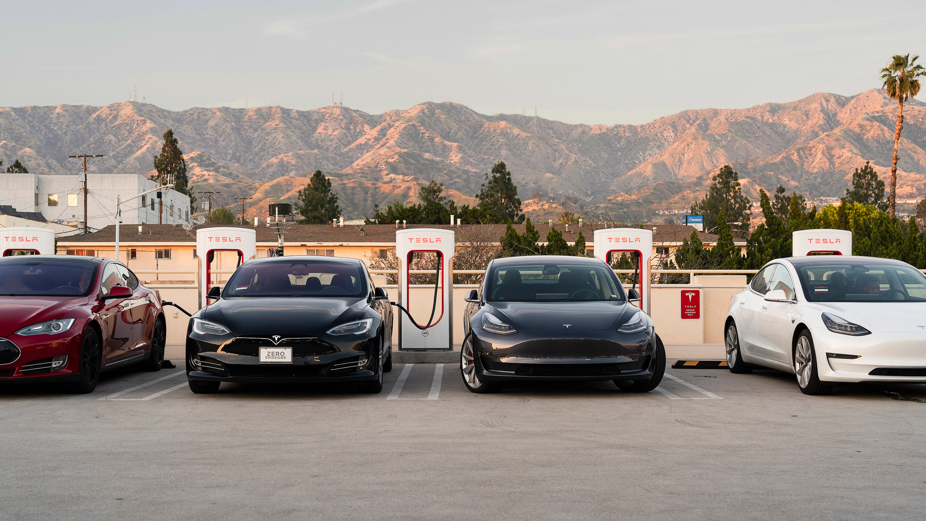 EV Mandate Opposition Grows: Car Dealers Push Back EV Mandate Opposition Grows: Car Dealers Push Back