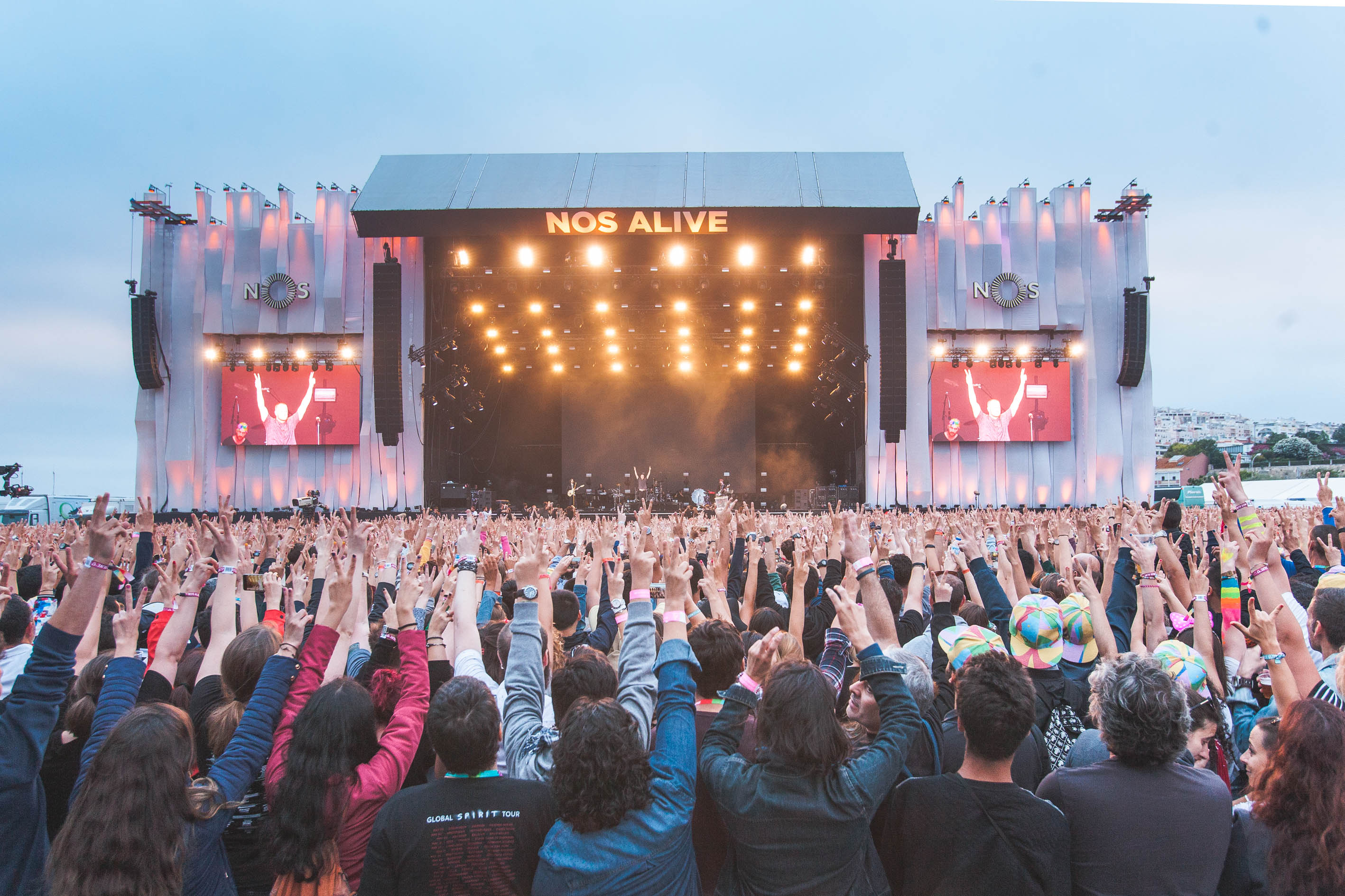 Everything You Need To Know About NOS Alive 2025: Headliners, Tickets & Lineup Everything You Need To Know About NOS Alive 2025: Headliners, Tickets & Lineup