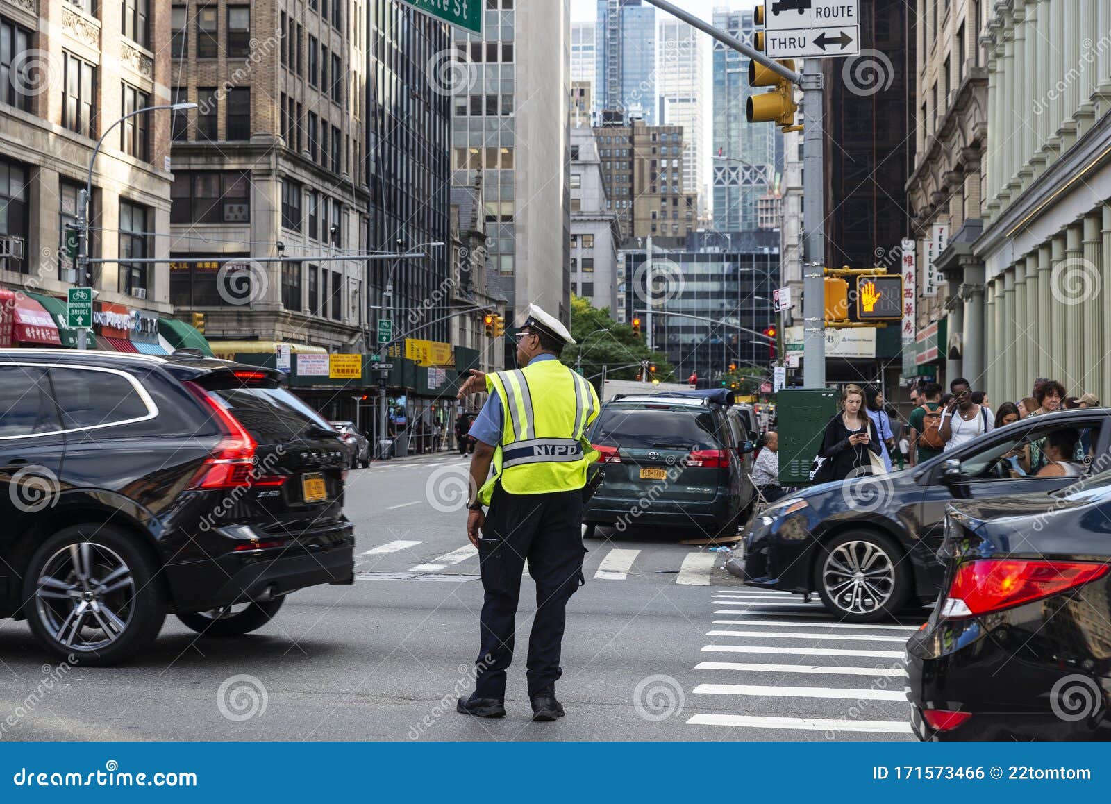 Exclusive Photo: Bradley Cooper Directing Will Arnett In New York City Exclusive Photo: Bradley Cooper Directing Will Arnett In New York City