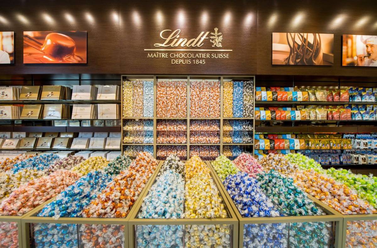 Experience Chocolate Heaven: Lindt's New Store Opens In Central London Experience Chocolate Heaven: Lindt's New Store Opens In Central London