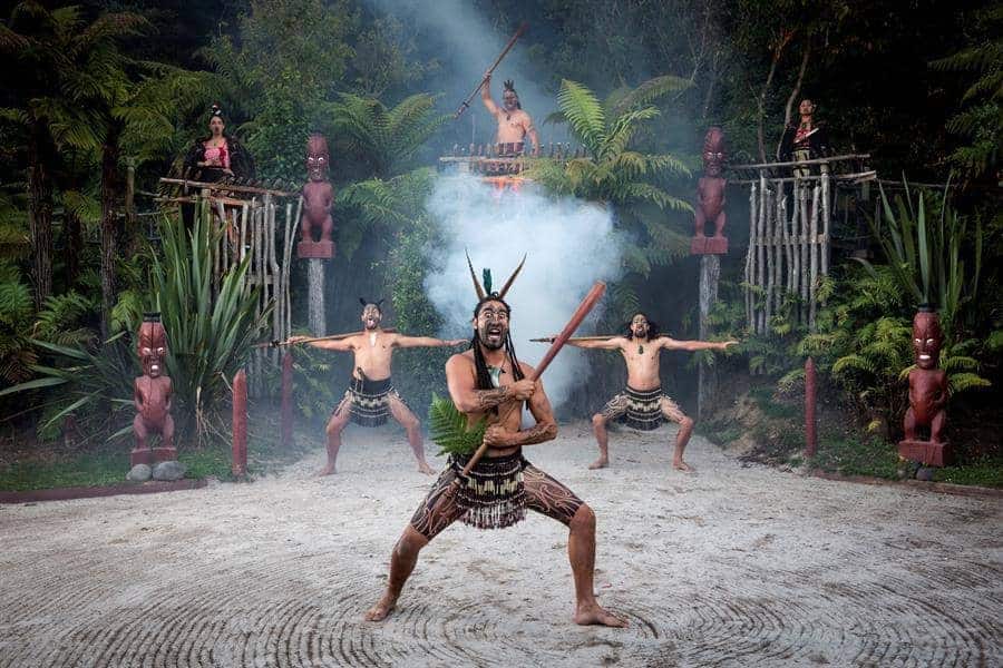 Experience Rotorua: Immersing Yourself In New Zealand's Cultural Landscape Experience Rotorua: Immersing Yourself In New Zealand's Cultural Landscape