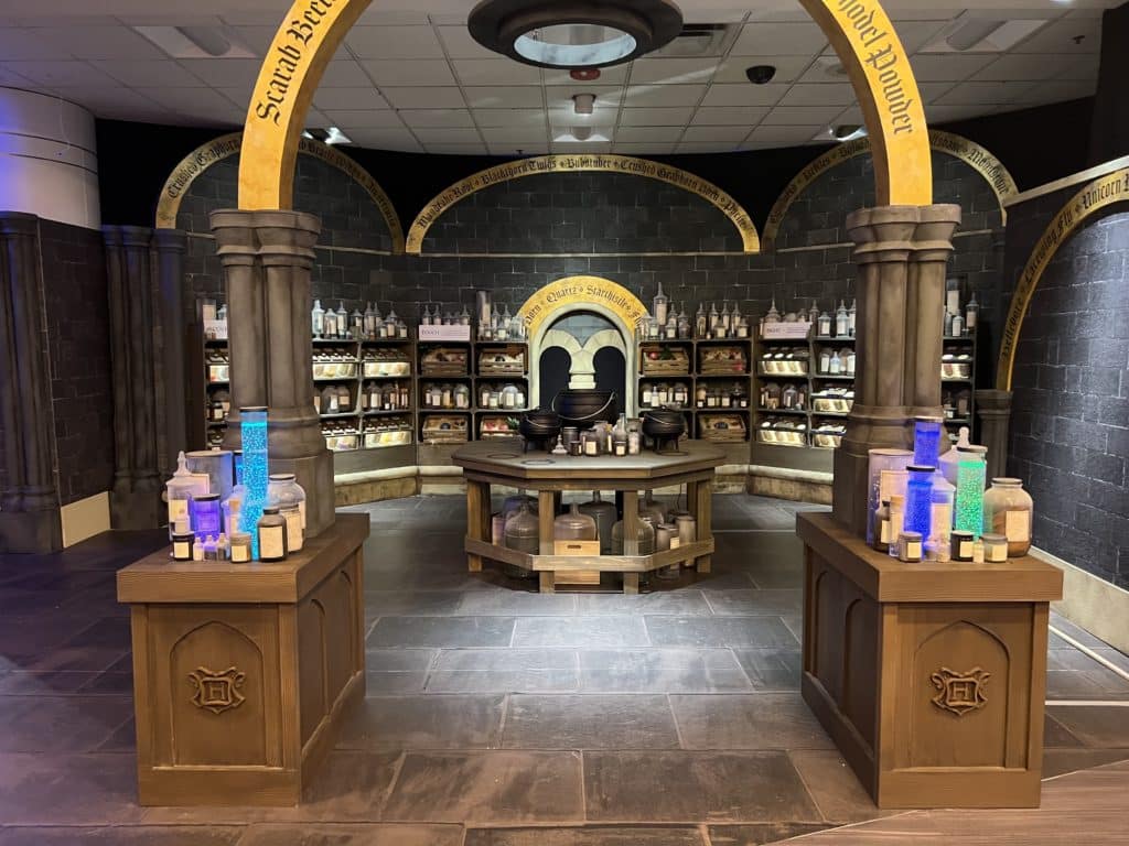 Experience The New Harry Potter Shop In Chicago Experience The New Harry Potter Shop In Chicago