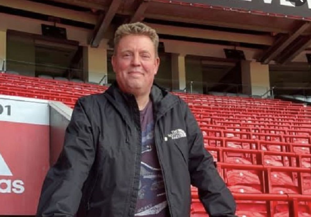 Family Mourns The Loss Of Devoted Manchester United Fan Poppy: A Touching Tribute Family Mourns The Loss Of Devoted Manchester United Fan Poppy: A Touching Tribute
