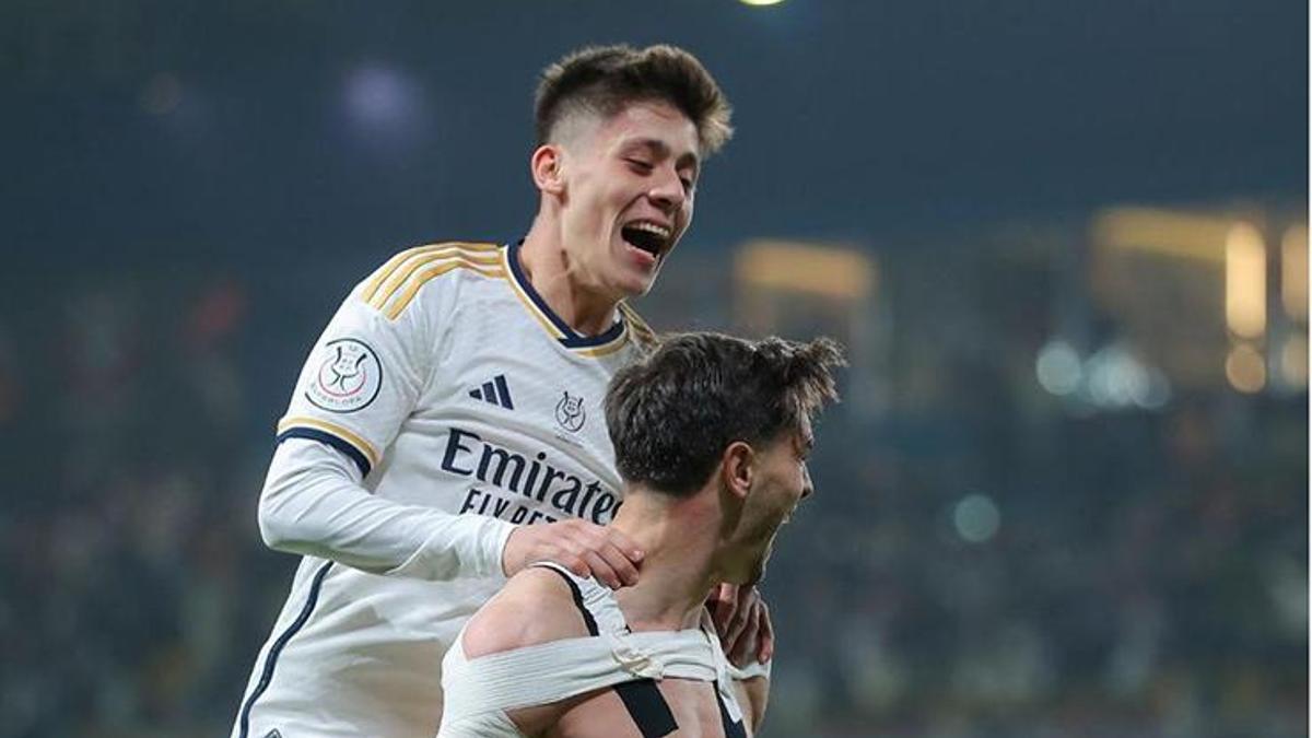 Fanatik Gazetesi: Atletico Madrid - Barcelona Maçını Canlı İzleyin Fanatik Gazetesi: Atletico Madrid - Barcelona Maçını Canlı İzleyin
