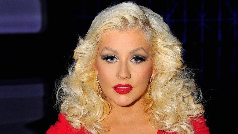 Fans Stunned By Christina Aguilera's Dramatic Transformation Fans Stunned By Christina Aguilera's Dramatic Transformation