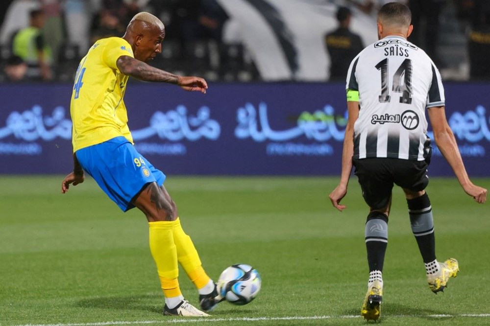 Fenerbahçe'de Talisca Tartışmasının Ardından Tadic Transferi Fenerbahçe'de Talisca Tartışmasının Ardından Tadic Transferi
