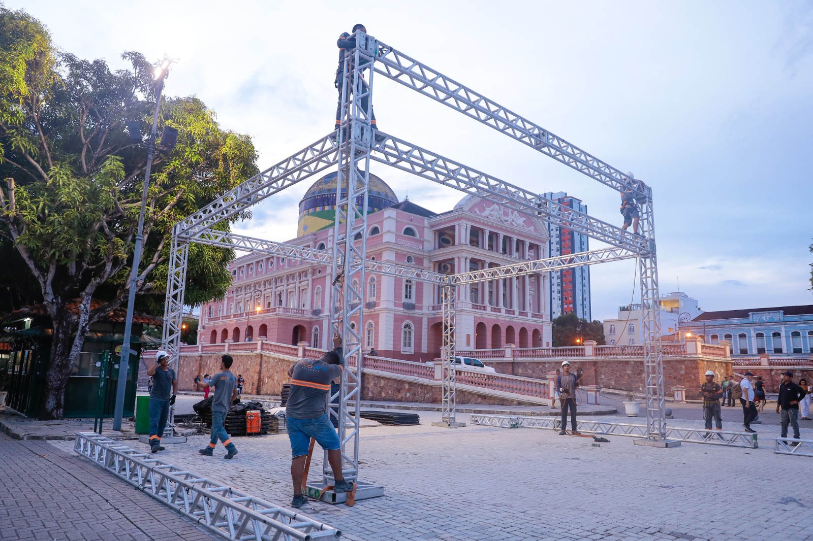 Festival Da Cunhã Em Manaus: 90% Gratuito Com Maiara E Maraisa Festival Da Cunhã Em Manaus: 90% Gratuito Com Maiara E Maraisa