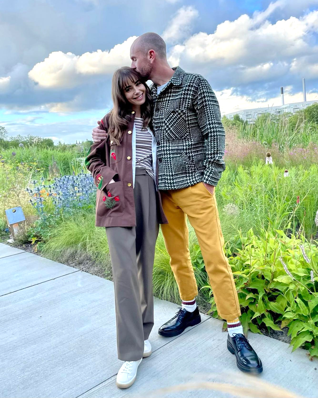 First Photos Of Lily Collins And Charlie McDowell's Baby Girl, Tove First Photos Of Lily Collins And Charlie McDowell's Baby Girl, Tove