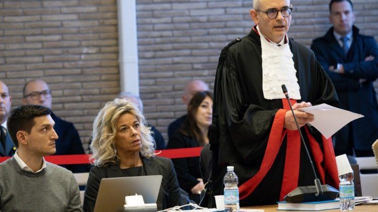 Fondi 8xmille: Slitta L'apertura Del Processo Al Fratello Di Becciu Fondi 8xmille: Slitta L'apertura Del Processo Al Fratello Di Becciu