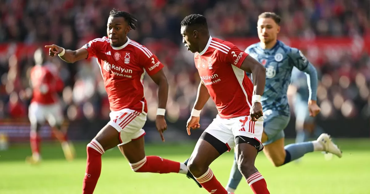 Footballer Taiwo Awoniyi Sponsors Iftar For Nottingham's Muslim Community During Ramadan Footballer Taiwo Awoniyi Sponsors Iftar For Nottingham's Muslim Community During Ramadan