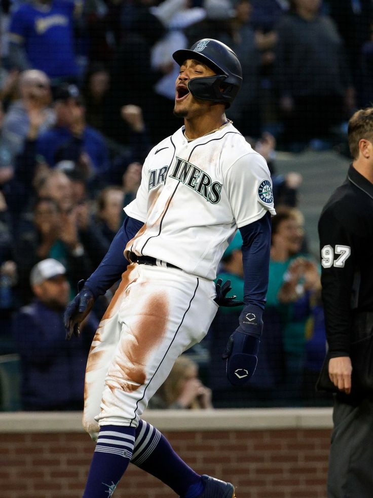 Former Mariners Star Blasts Team For Lackluster Offseason Former Mariners Star Blasts Team For Lackluster Offseason