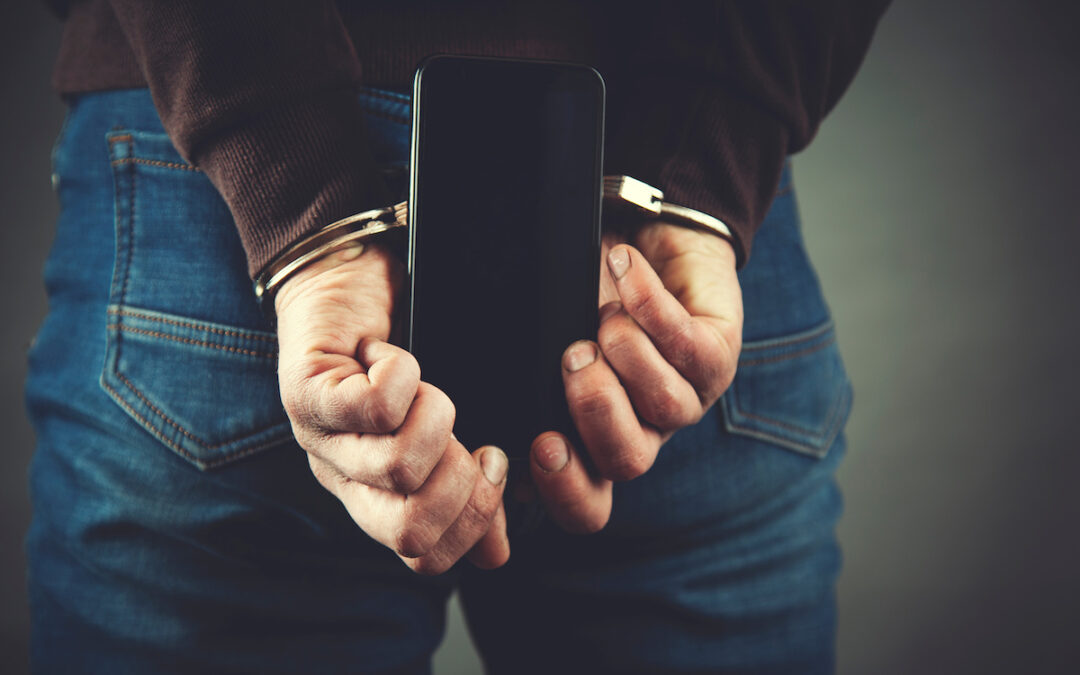 France To Seize Phones: Crackdown On Drug Trade Through Mobile Device Confiscation France To Seize Phones: Crackdown On Drug Trade Through Mobile Device Confiscation