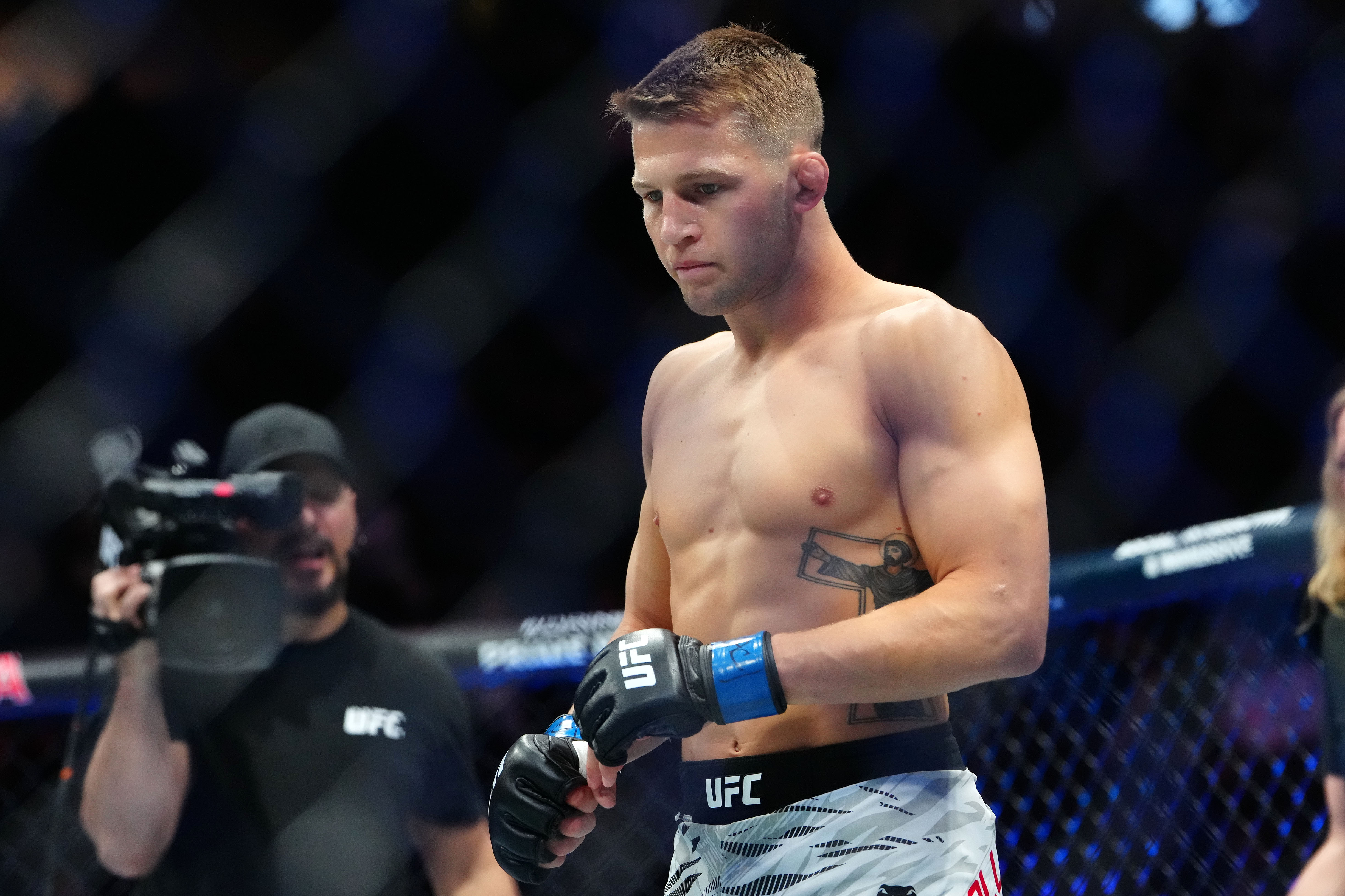 Francis Marshall Vs. Mairon Santos: UFC 313 Result & Santos' Concession Francis Marshall Vs. Mairon Santos: UFC 313 Result & Santos' Concession