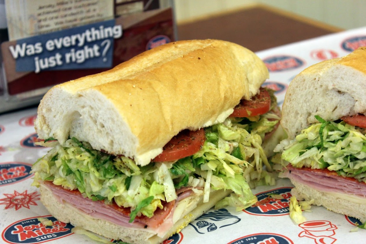 Galesburg Welcomes Jersey Mike's Subs Galesburg Welcomes Jersey Mike's Subs