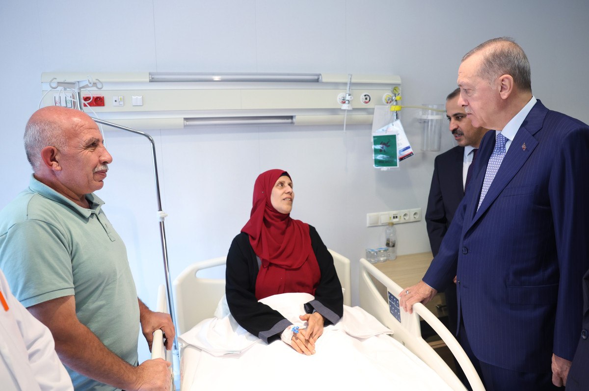 Gazze'den Kanser Hastası Çocuklar İçin Ürdün'ün Desteği Gazze'den Kanser Hastası Çocuklar İçin Ürdün'ün Desteği