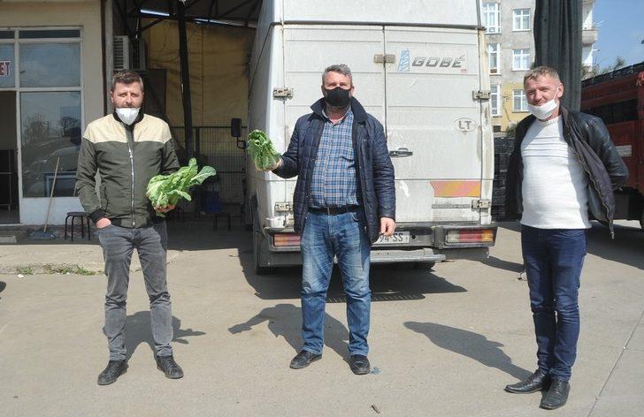 Gazze'ye Yardım: Tırlarla Malzeme Sevkıyatı Devam Ediyor Gazze'ye Yardım: Tırlarla Malzeme Sevkıyatı Devam Ediyor