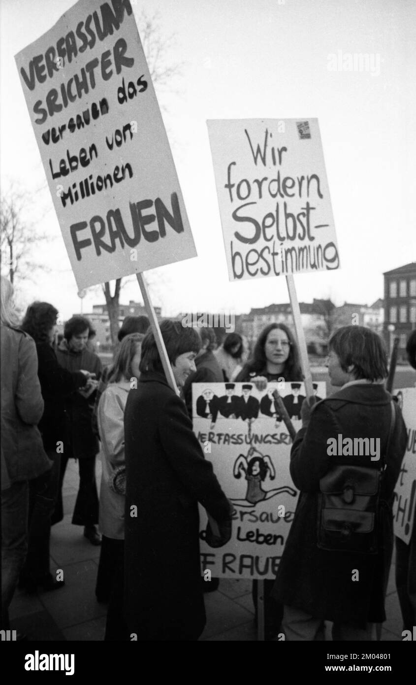 Germany's SPD: Youth Protests Put Pressure On Coalition Negotiations