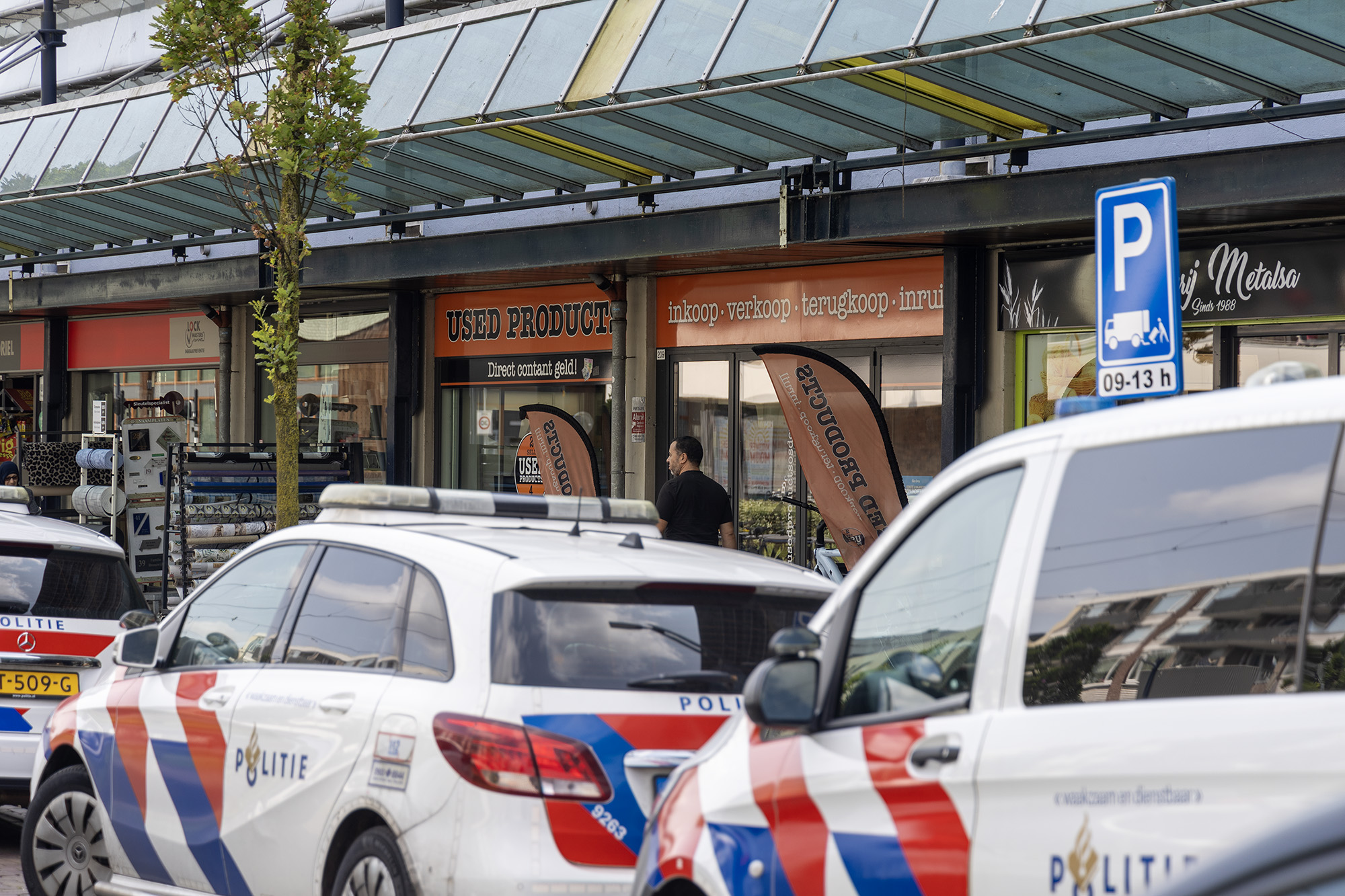 Gewapende Overval Op Schoolgenoten Door 16-jarige Venlonaar Gewapende Overval Op Schoolgenoten Door 16-jarige Venlonaar