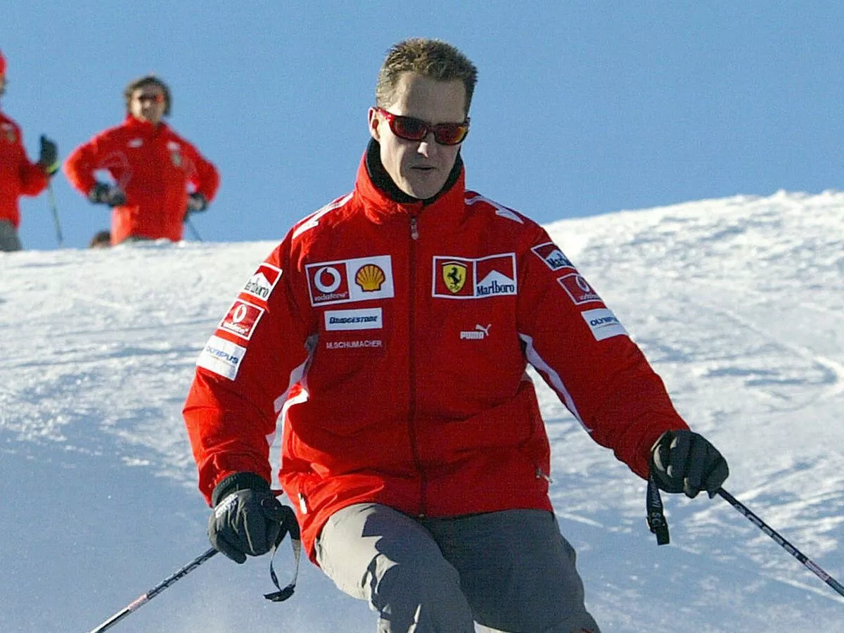 Gina Schumacher A Născut O Fetiță: Michael Schumacher Este Bunic