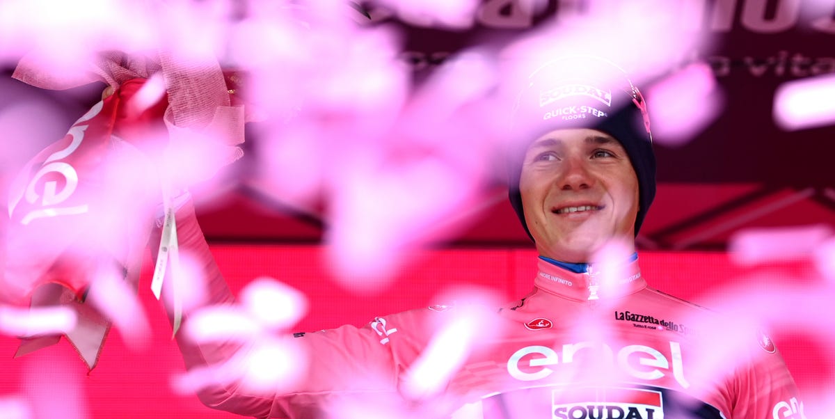 Giro D'Italia Live Stream: Watch Men's Cycling Online Giro D'Italia Live Stream: Watch Men's Cycling Online