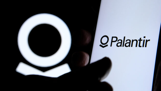 Government & Commercial Growth: Palantir Stock Performance In Q1 Government & Commercial Growth: Palantir Stock Performance In Q1