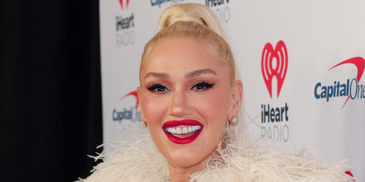 Gwen Stefani's Christian Faith And Tucker Carlson Support: Facing Backlash? Gwen Stefani's Christian Faith And Tucker Carlson Support: Facing Backlash?