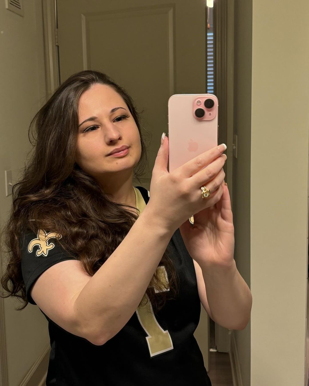 Gypsy Rose Blanchard's Net Worth: How She Earns Money Post-Prison Gypsy Rose Blanchard's Net Worth: How She Earns Money Post-Prison
