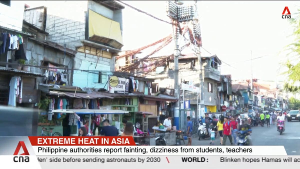Half Of Manila's Schools Closed Amidst Dangerous Heat Wave Half Of Manila's Schools Closed Amidst Dangerous Heat Wave