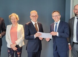 Hamer-affaire: Noodzaak Tot Overleg Tussen Bruins En NPO-toezichthouder Hamer-affaire: Noodzaak Tot Overleg Tussen Bruins En NPO-toezichthouder