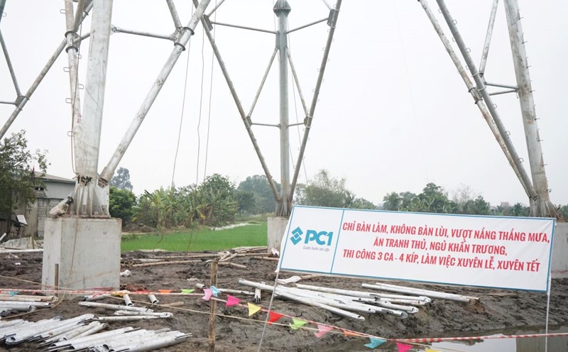 Hành Trình Của Công Nhân Điện Lực Miền Nam Tại Dự Án 500kV Mạch 3: Những Thách Thức Và Thành Công