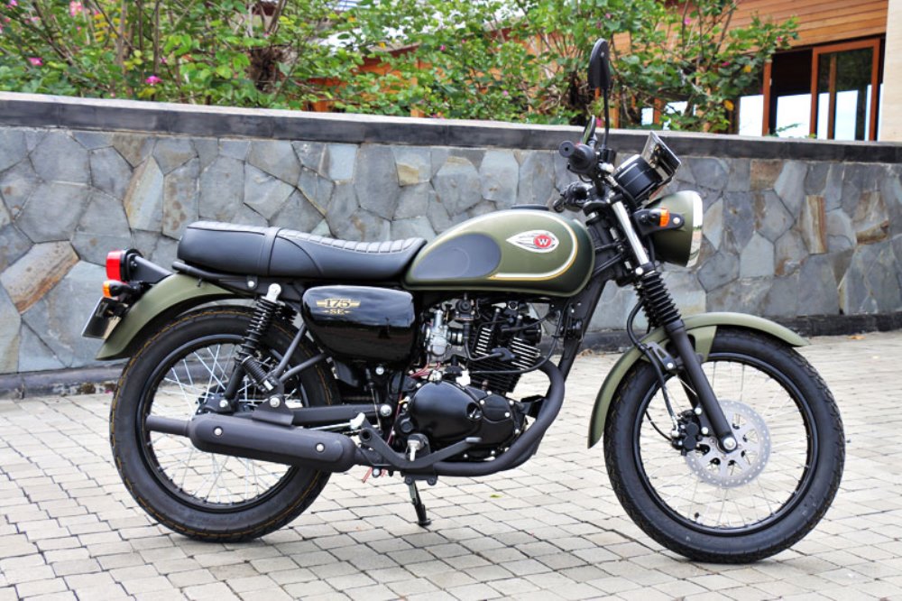 Harga Dan Spesifikasi Kawasaki W175 Cafe: Retro Modern Yang Menggoda