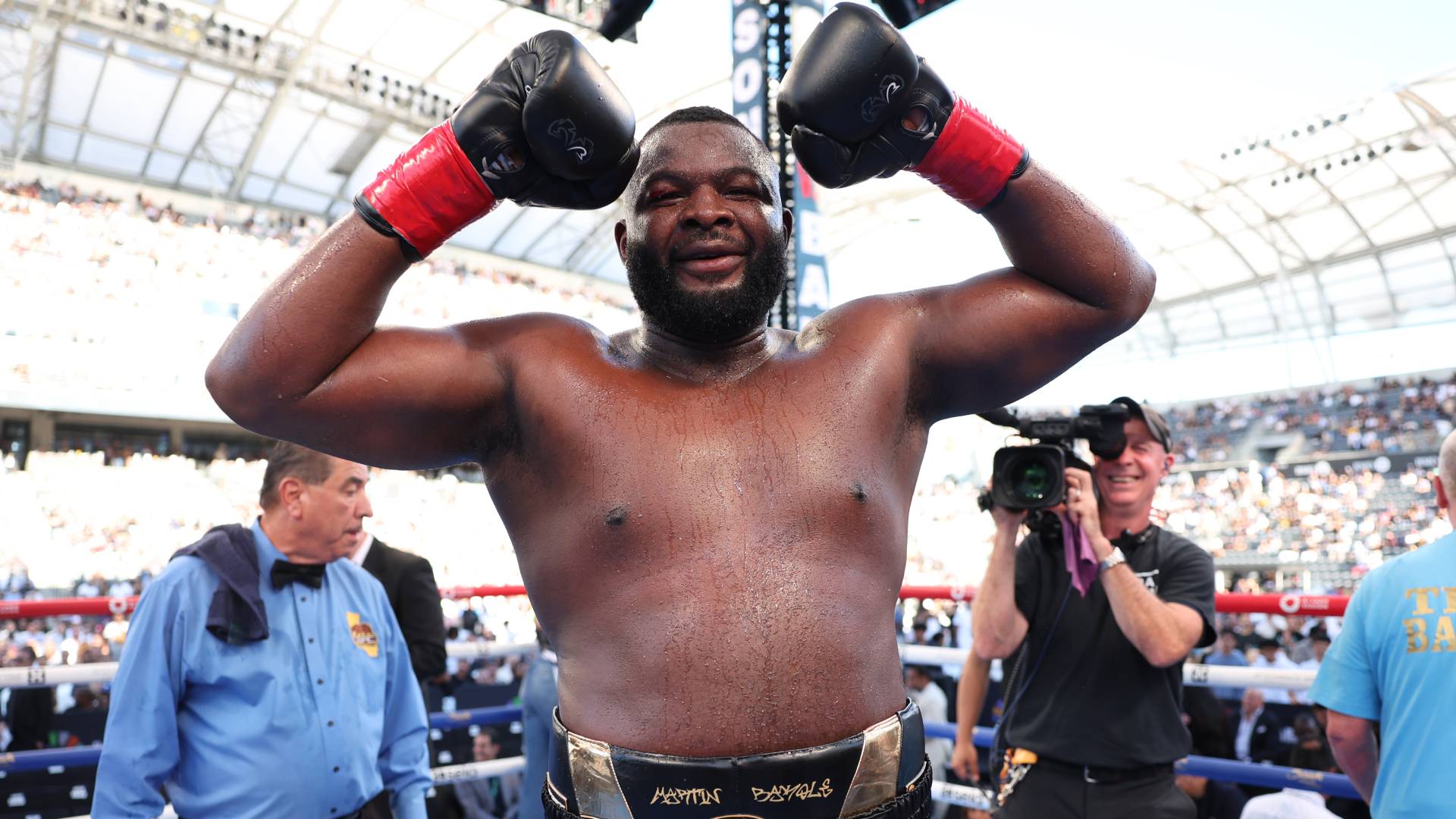 Heavyweight Clash: Parker And Bakole Prepare For Battle Heavyweight Clash: Parker And Bakole Prepare For Battle