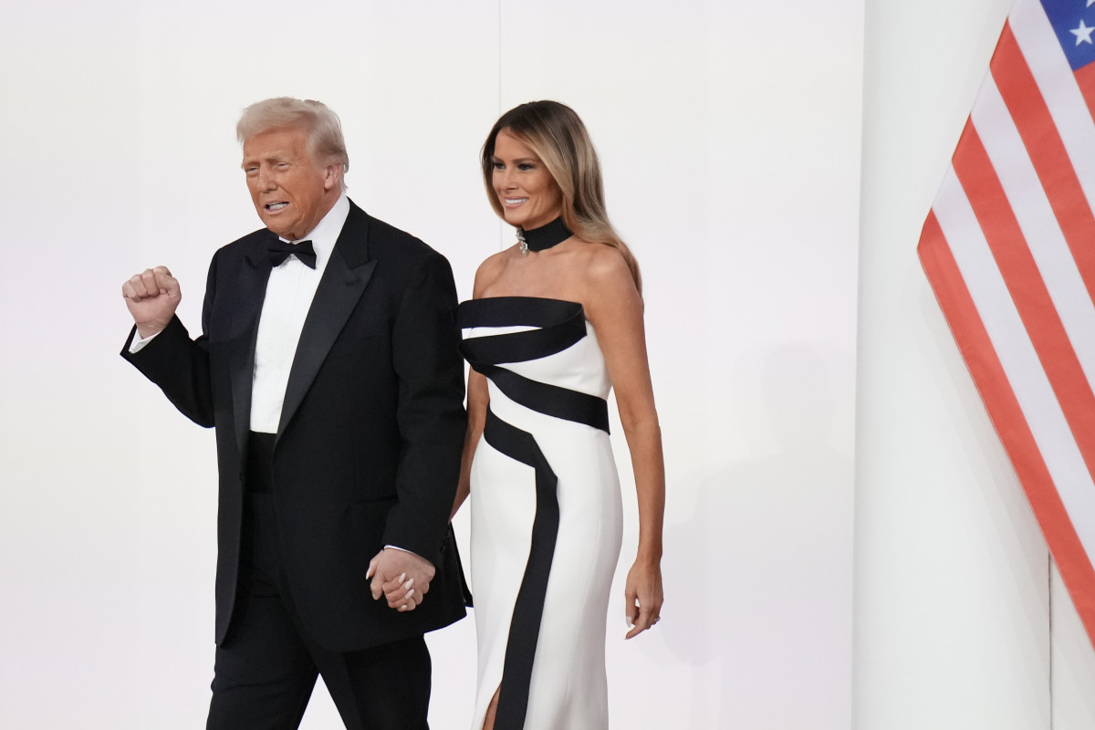Herstel Op Beurzen Na Uitstel Trump: Alle AEX-Fondsen In De Plus Herstel Op Beurzen Na Uitstel Trump: Alle AEX-Fondsen In De Plus