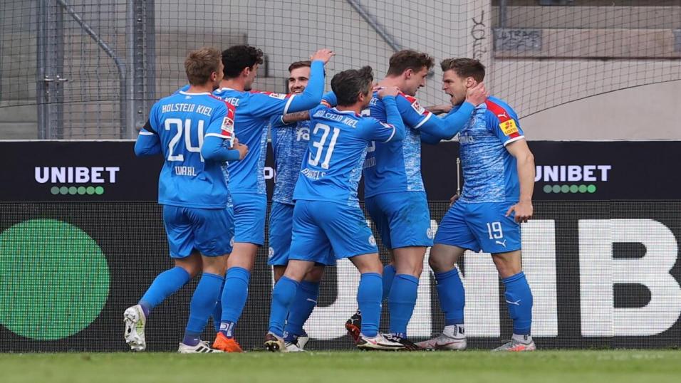 Holstein Kiel Fight For Survival Against Mainz's Champions League Aspirations Holstein Kiel Fight For Survival Against Mainz's Champions League Aspirations