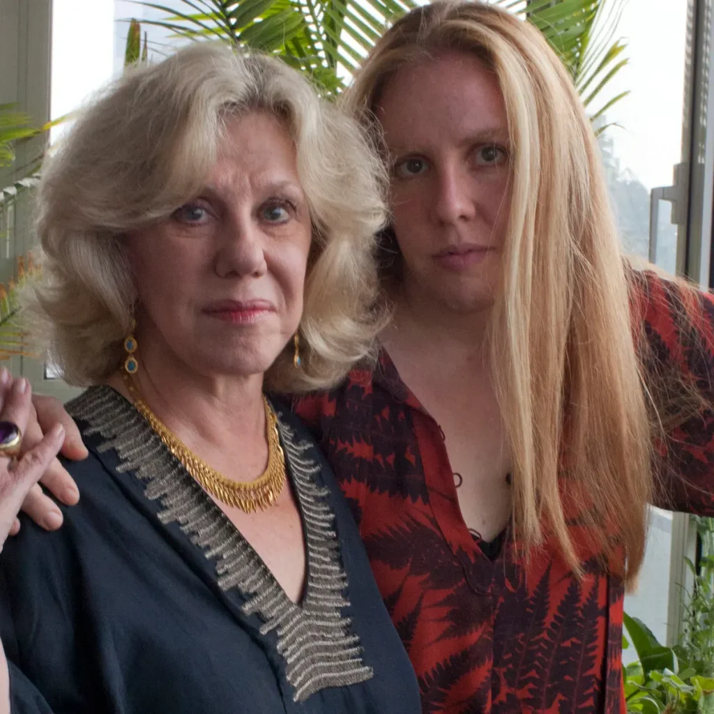 How To Lose Your Mother By Molly Jong: A Brief Overview